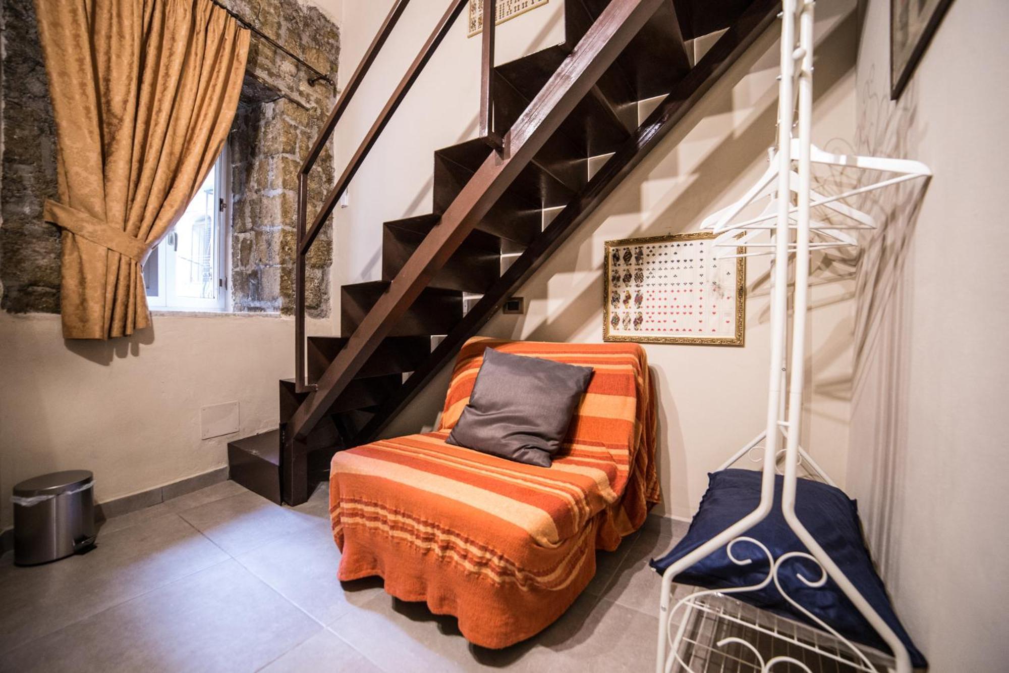 Colonna Bed Bed & Breakfast Napoli